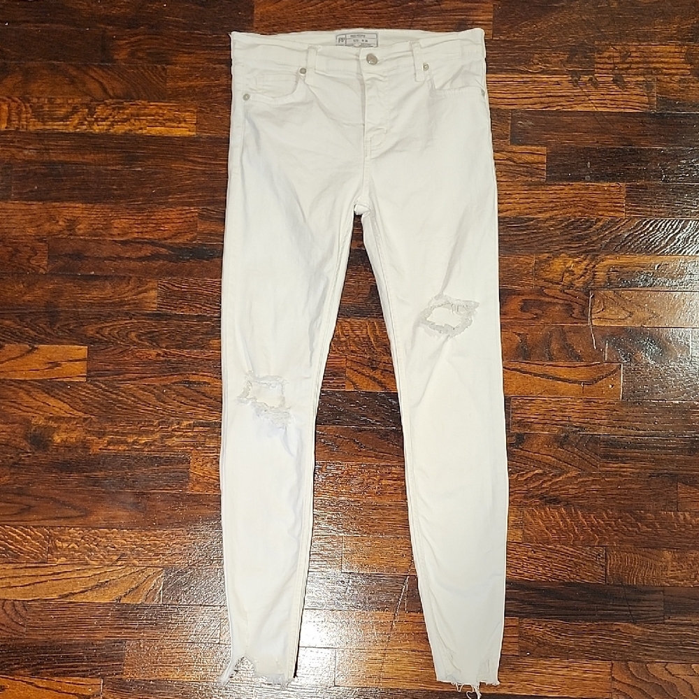 Free People White Ultra Distressed SkinnyJeans